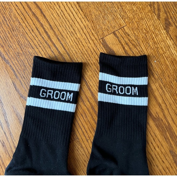 ⚫️Men’s one size fits all, NWOT, Groom crew socks⚫️ - Picture 4 of 5